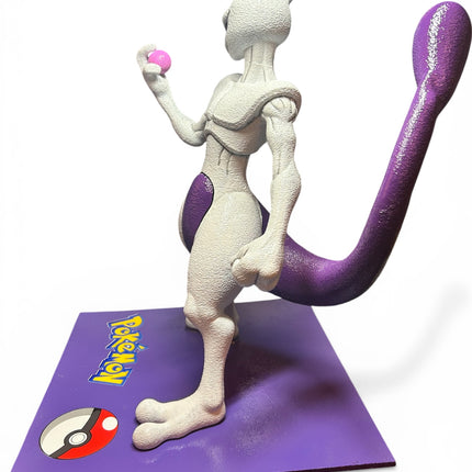 XXL Mewtwo Statue