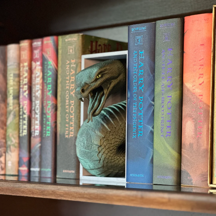 Serpent's Ascent — 3D Printed "Slytherin Inspired" Book Nook
