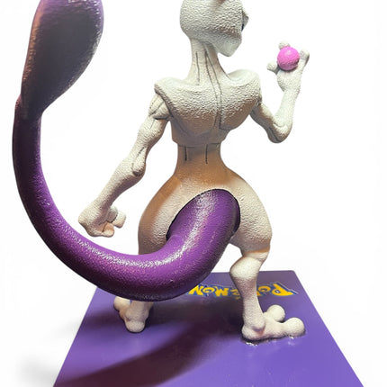 XXL Mewtwo Statue
