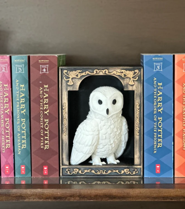 Snowy Owl Perch — 3D Printed Book Nook (Hedwig-Inspired)