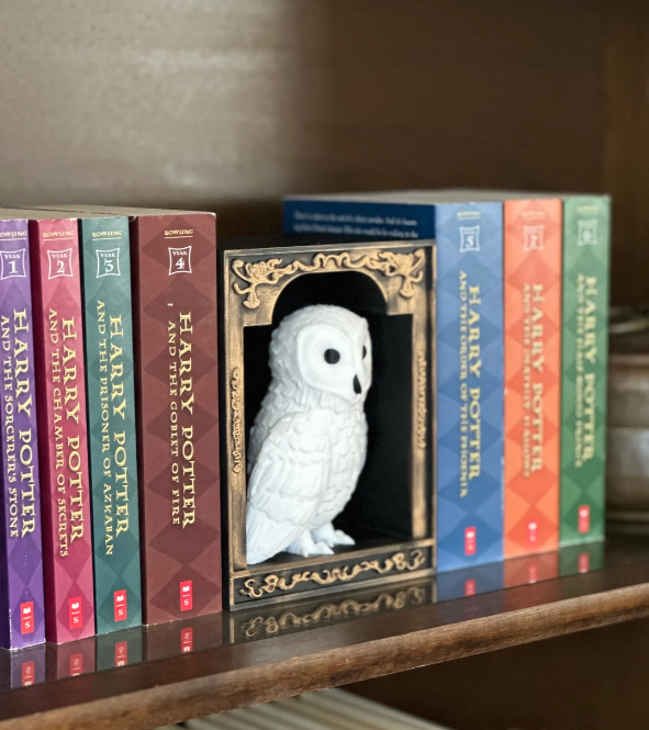 Snowy Owl Perch — 3D Printed Book Nook (Hedwig-Inspired)