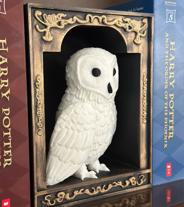 Snowy Owl Perch — 3D Printed Book Nook (Hedwig-Inspired)