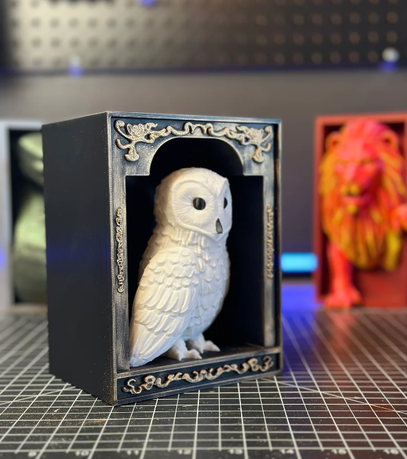 Snowy Owl Perch — 3D Printed Book Nook (Hedwig-Inspired)