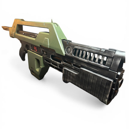 Pulse Rifle – Sci-Fi Display Prop (Non-Functional)