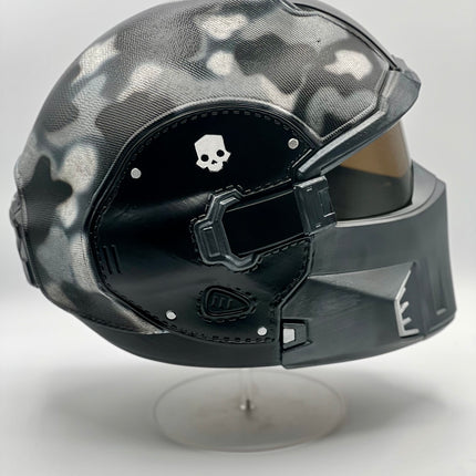 Helldivers 2 – RS89 Shadow Paragon Helmet |  Display & Cosplay Helmet