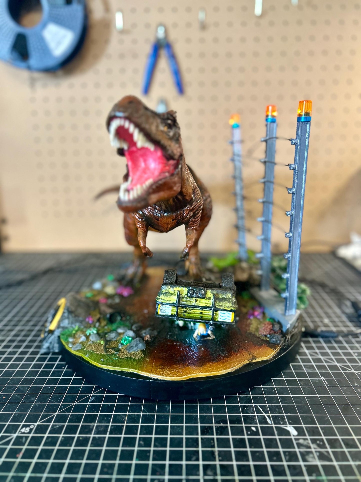 Jurassic Park T. Rex Attack Diorama